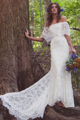 Robe de mariée facile distinguee festonné avec manche 1/2 de traîne moyenne