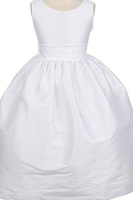 Robe de cortège enfant plissage ligne a manche nulle col u profond