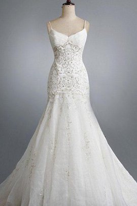 Robe de mariée grandiose bandouliere spaghetti avec perle a eglise sans empire