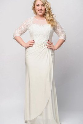 Robe de bal avec décoration dentelle en 3/4 manche de fourreau avec perle col ras du cou