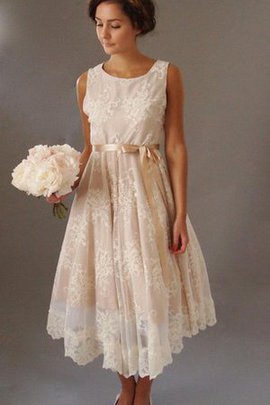 Robe de mariée vintage a-ligne encolure ronde appliques avec ruban