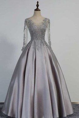 Robe de bal delicat vintage avec décoration dentelle de mode de bal avec perle