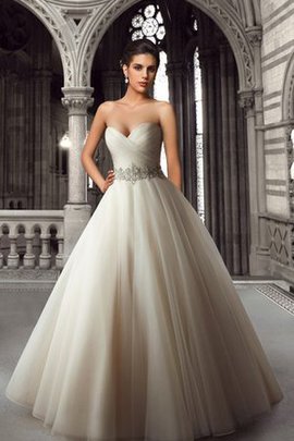 Robe de mariée plissage naturel fermeutre eclair col en forme de cœur avec sans manches