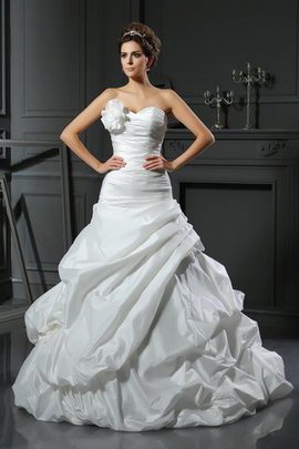 Robe de mariée longue de col en cœur de tour de ceinture empire en satin avec lacets