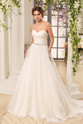 Robe de mariée intemporel plissé elégant avec lacets de col en cœur