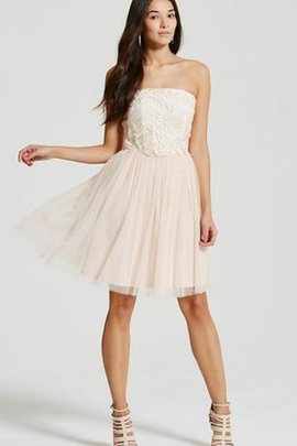 Robe de graduation courte manche nulle textile en tulle de bustier decoration en fleur