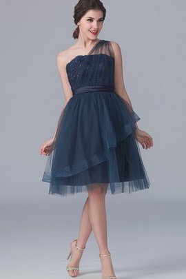 Robe demoiselle d'honneur courte a-ligne d'épaule asymétrique en tulle appliques