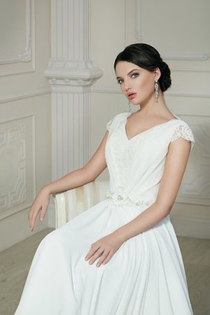 Robe de mariée facile jusqu'au sol de traîne courte avec manche courte col en v foncé - photo 2