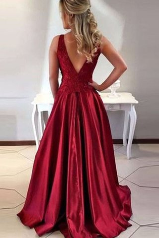 Robe de soirée en satin éblouissant encolure ronde ruché appliques - photo 2