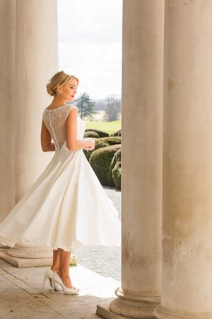 Robe de mariée nature plissage decoration en fleur avec manche courte de col bateau - photo 1