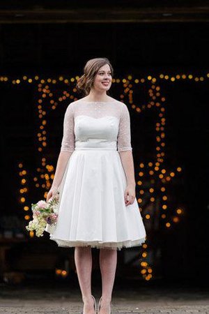 Robe de mariée plissé de col bateau avec zip en satin a-ligne - photo 1