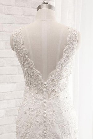 Robe de mariée sage grandiose romantique avec broderie avec décoration dentelle - photo 2