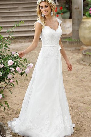 Robe de mariée intemporel distinguee boutonné de col en v en tulle - photo 1