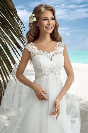 Robe de mariée plissage avec lacets longueur au niveau de sol col u profond de col en v - photo 2