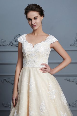 Robe de mariée de mode de bal mignonne avec décoration dentelle avec perle naturel - photo 7