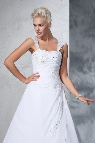 Robe de mariée longue larges bretelles manche nulle avec lacets decoration en fleur - photo 6