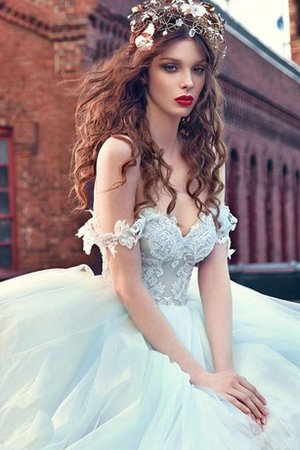 Robe de mariée classique avec sans manches dos nu de mode de bal en dentelle - photo 2