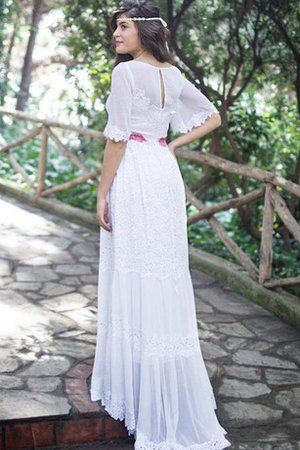 Robe de mariée simple avec décoration dentelle a-ligne col en bateau en 1/2 manche - photo 1