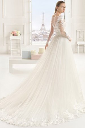 Robe de mariée discrete romantique avec ruban col en bateau ceinture en étoffe - photo 2