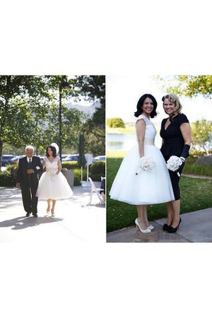 Robe de mariée moderne vintage en dentelle textile en tulle ligne a - photo 1