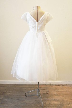 Robe de mariée simple vintage de col en v avec manche courte ruché - photo 2