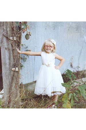 Robe de cortège enfant arrivée au cheville ligne a elevé avec nœud au niveau de genou - photo 1