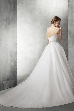 Robe de mariée sage charmeuse fermeutre eclair avec perle de col en cœur - photo 2