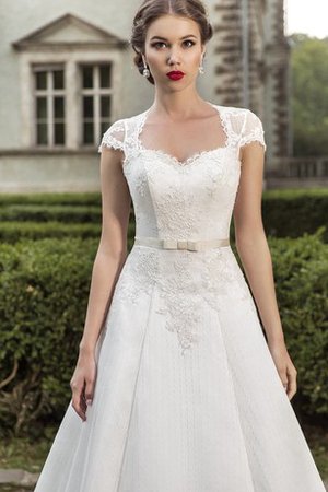 Robe de mariée luxueux intemporel a-ligne en dentelle avec nœud à boucles - photo 2