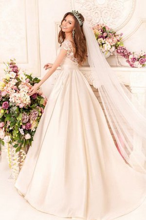 Robe de mariée naturel encolure ronde en satin a-ligne avec manche courte - photo 1