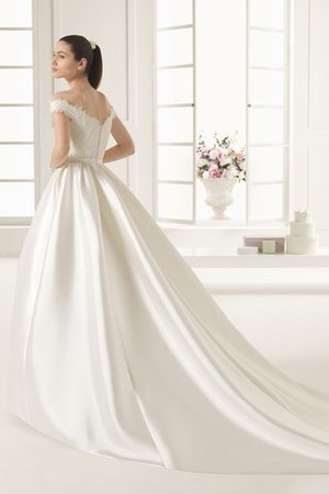 Robe de mariée distinguee classique boutonné ceinture en étoffe avec nœud - photo 2