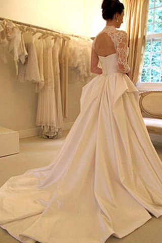 Robe de mariée en organza de col haut encolure en carré distinctif en satin - photo 2