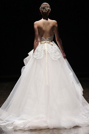 Robe de mariée avec décoration dentelle avec ruban en tulle dos nu de mode de bal - photo 2