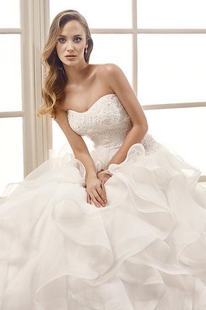 Robe de mariée longue decoration en fleur en dentelle de col en cœur avec sans manches - photo 2