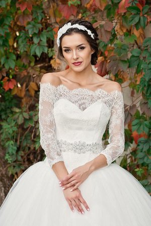 Robe de mariée romantique distinguee de traîne courte de col entaillé de mode de bal - photo 2