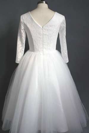 Robe de mariée simple derniere tendance courte avec décoration dentelle avec zip - photo 2