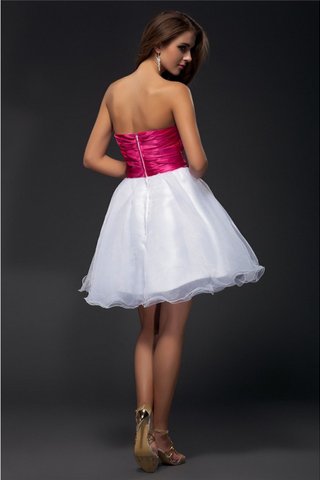 Robe de cocktail naturel avec ruban ceinture avec perle en organza - photo 2