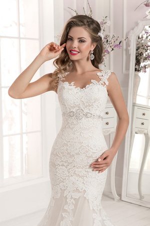 Robe de mariée delicat bandouliere spaghetti en dentelle avec perle de sirène - photo 2