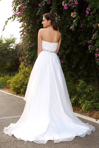 Robe de mariée avec sans manches asymétrique haut bas en organza avec perle - photo 2